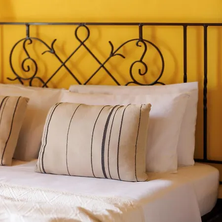 Nemorosa Meson Yerakarion